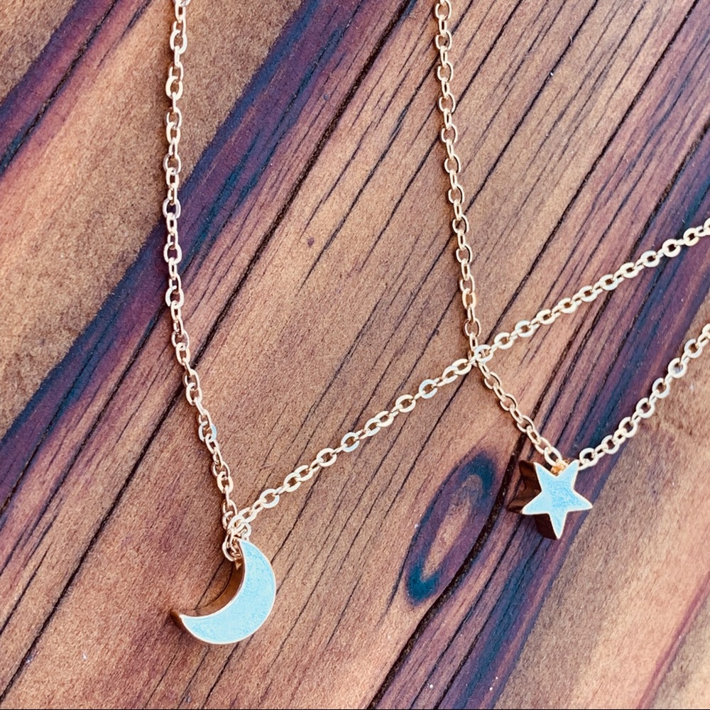 Hypnos GOLD Night Layered Necklace With Gift Box - Picture 4 of 6